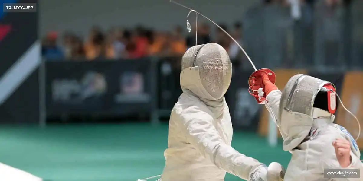 im电竞🥊拳头握紧的是信念，挥出的是热爱 —— 这里，为每一份拼搏喝彩！